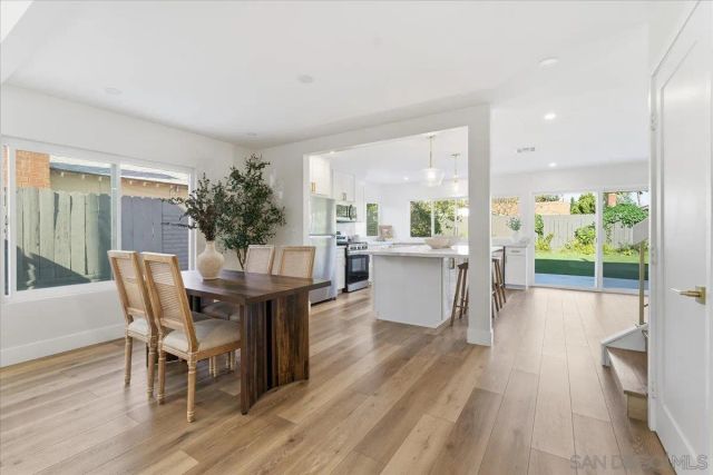 8686 Perseus Rd, San Diego, CA 92126