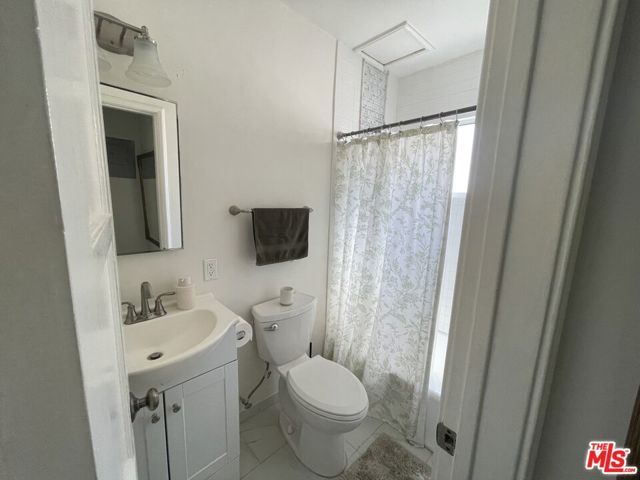 9608 W Olympic Boulevard C, Beverly Hills, CA 90212