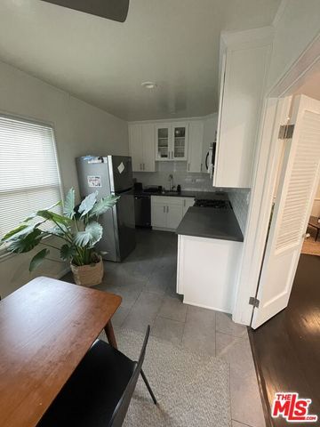 9608 W Olympic Boulevard C, Beverly Hills, CA 90212