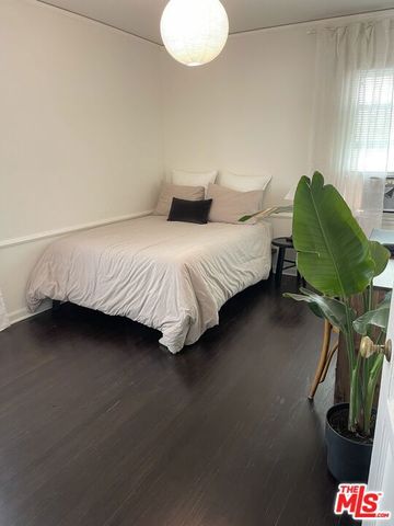 9608 W Olympic Boulevard C, Beverly Hills, CA 90212