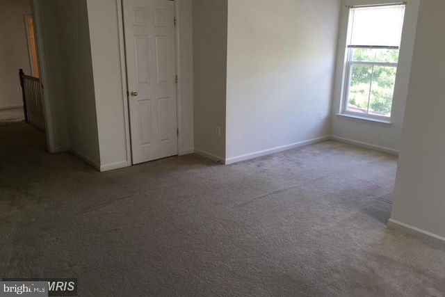 1406 GRAHAM DR, Fredericksburg, VA 22401