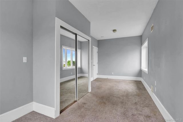 894 Bay 9th Street, West Islip, NY 11795