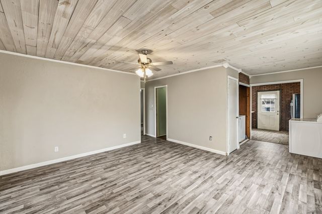 1411 Delaware Avenue, Des Moines, IA 50317