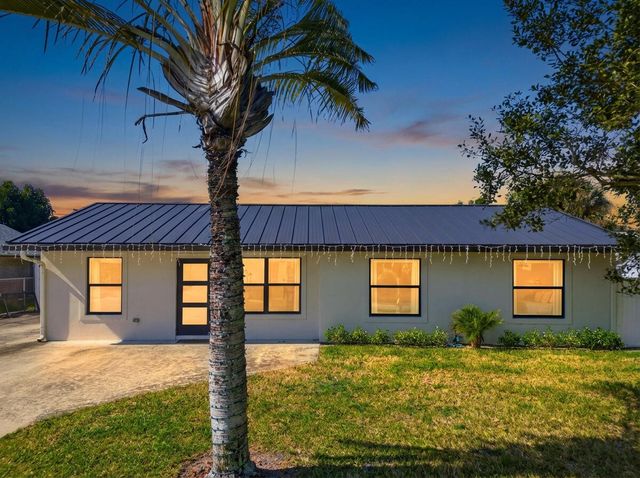 19124 SE Fearnley Drive, Jupiter, FL 33469