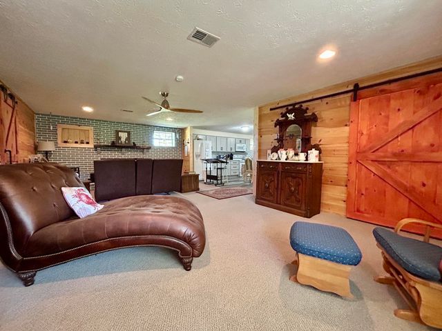 94 Tarter Cemetery Road, Nancy, KY 42544