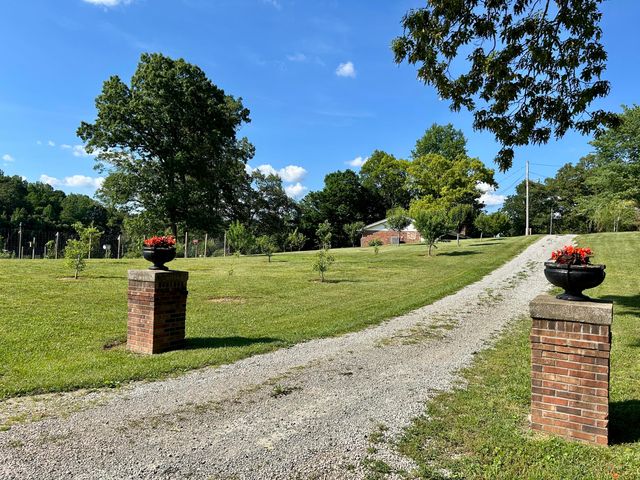 94 Tarter Cemetery Road, Nancy, KY 42544