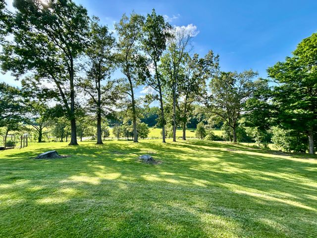 94 Tarter Cemetery Road, Nancy, KY 42544