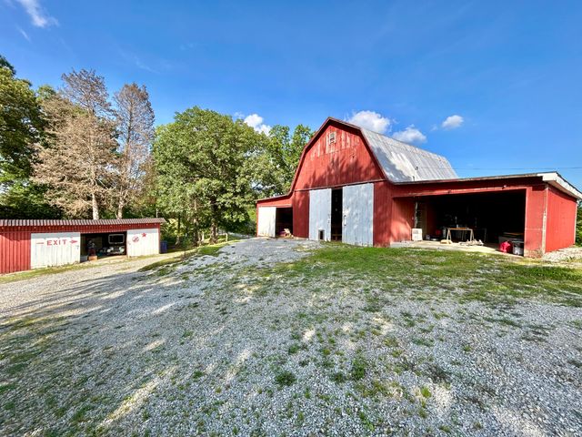 94 Tarter Cemetery Road, Nancy, KY 42544