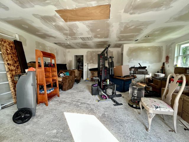 94 Tarter Cemetery Road, Nancy, KY 42544