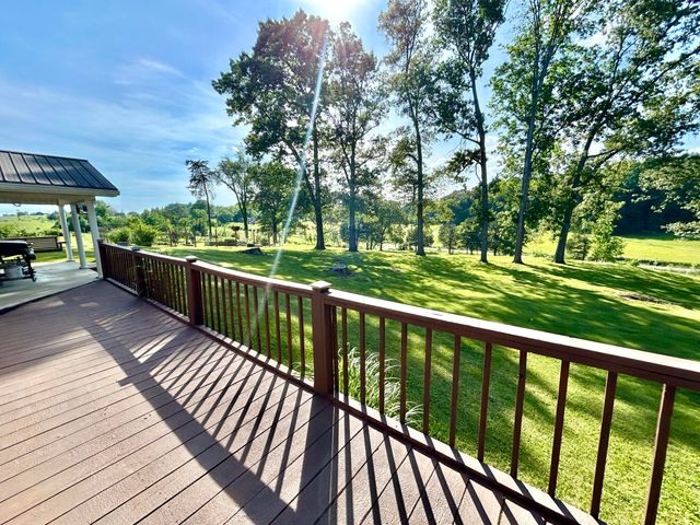 94 Tarter Cemetery Road, Nancy, KY 42544