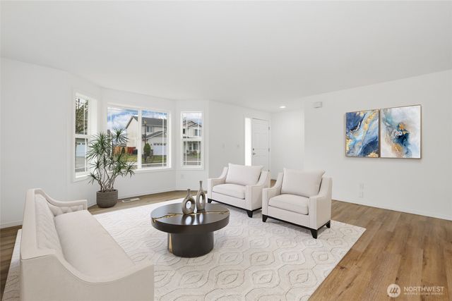 7114 33rd Avenue NE, Lacey, WA 98516