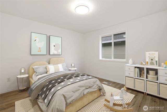 7114 33rd Avenue NE, Lacey, WA 98516