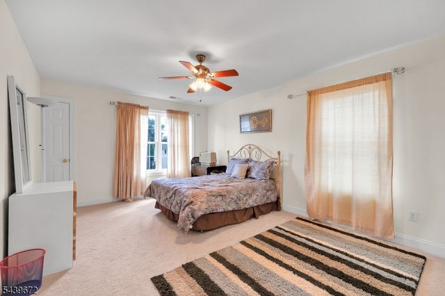 228 Atlantic Dr, Parsippany-troy Hills Twp., NJ 07054