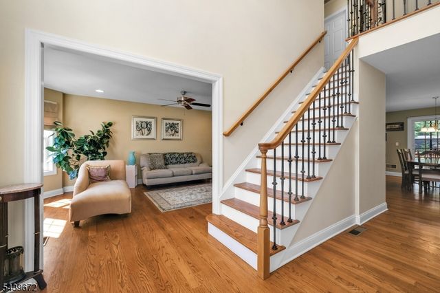 228 Atlantic Dr, Parsippany-troy Hills Twp., NJ 07054