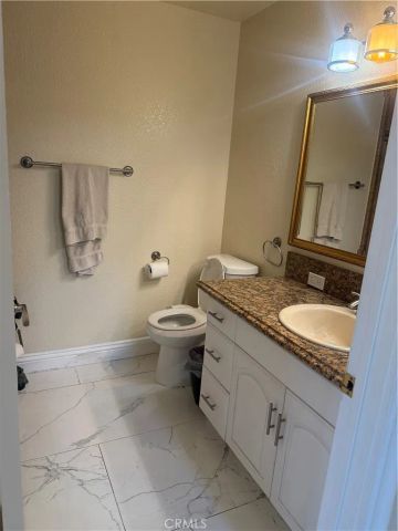 1742 Rudell, Burbank, CA 91501