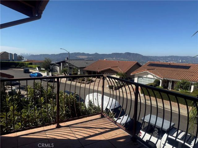 1742 Rudell, Burbank, CA 91501