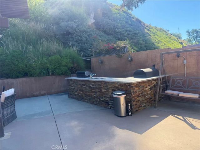 1742 Rudell, Burbank, CA 91501