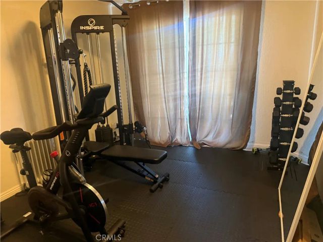 1742 Rudell, Burbank, CA 91501