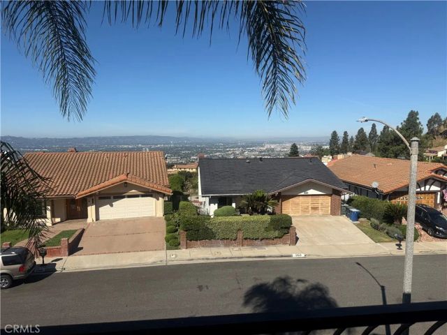 1742 Rudell, Burbank, CA 91501