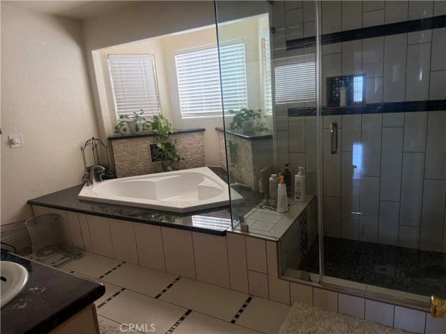 1742 Rudell, Burbank, CA 91501