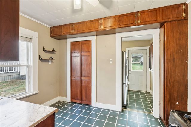 1370 Charlotte Avenue, Rochester Twp, PA 15074