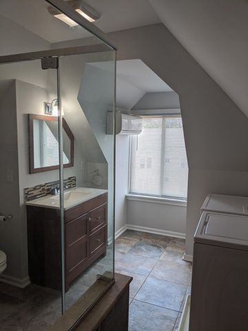 17-19 E Mithoff Street, Columbus, OH 43206
