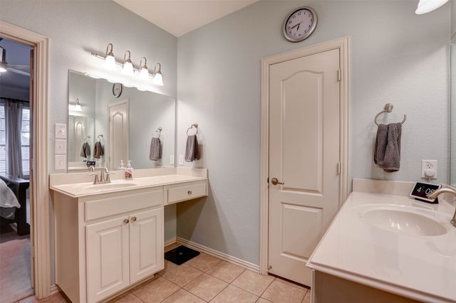 4720 Mcbreyer Place, Fort Worth, TX 76244