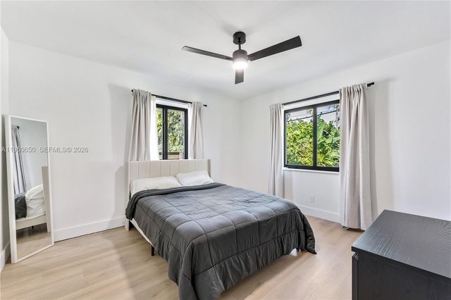 1 NE 86th St, El Portal, FL 33138