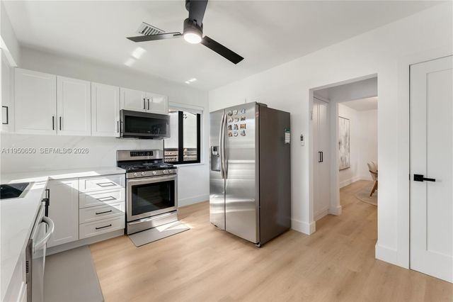 1 NE 86th St, El Portal, FL 33138