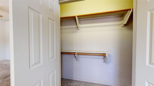 211 Forest Drive Room C, College Station, TX 77840