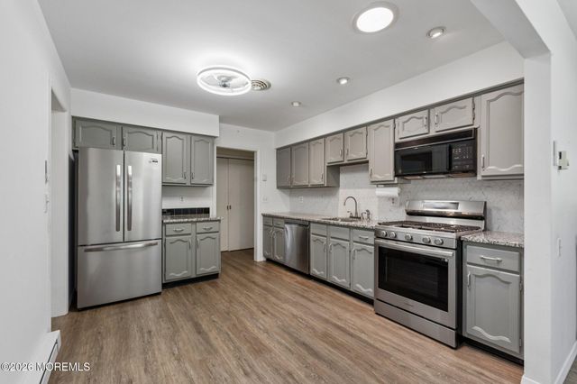 15 Amherst Road 64, Whiting, NJ 08759