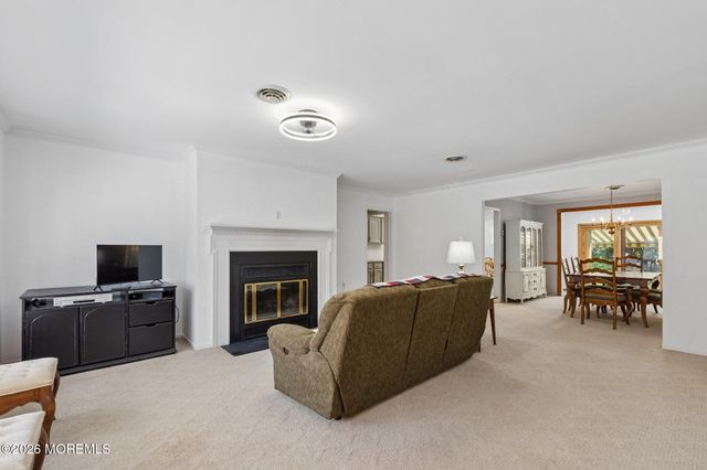15 Amherst Road 64, Whiting, NJ 08759