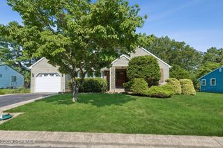 15 Amherst Road 64, Whiting, NJ 08759