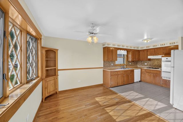 13157 S Green Bay Avenue, Chicago, IL 60633