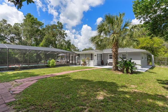 3367 S APOPKA AVENUE, Inverness, FL 34452