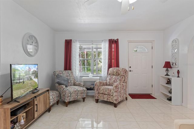 3367 S APOPKA AVENUE, Inverness, FL 34452