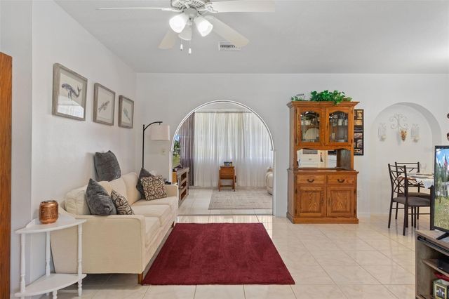3367 S APOPKA AVENUE, Inverness, FL 34452