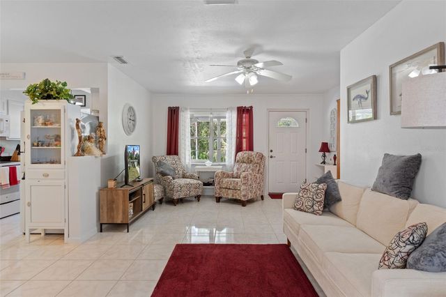 3367 S APOPKA AVENUE, Inverness, FL 34452