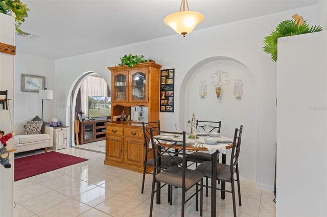 3367 S APOPKA AVENUE, Inverness, FL 34452