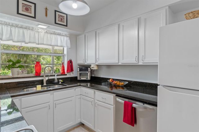 3367 S APOPKA AVENUE, Inverness, FL 34452