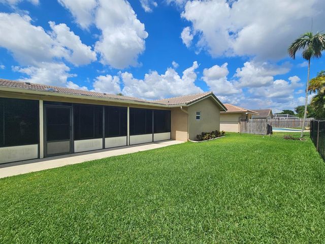7621 NW 23rd Street, Margate, FL 33063