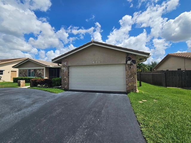7621 NW 23rd Street, Margate, FL 33063