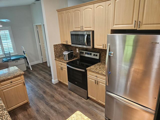 7621 NW 23rd Street, Margate, FL 33063