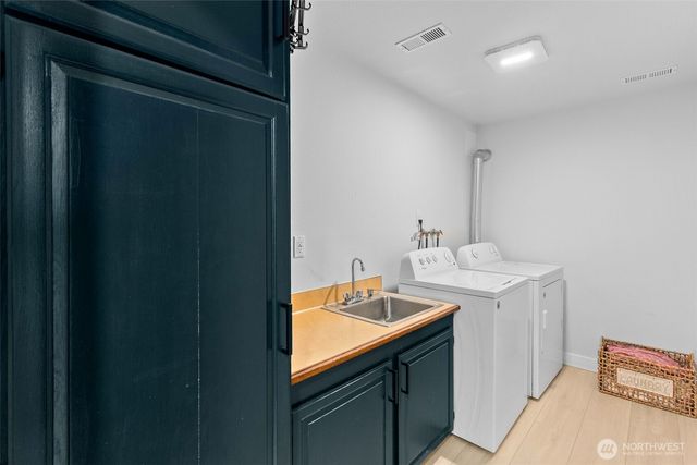 9929 76th Street SW, Lakewood, WA 98498