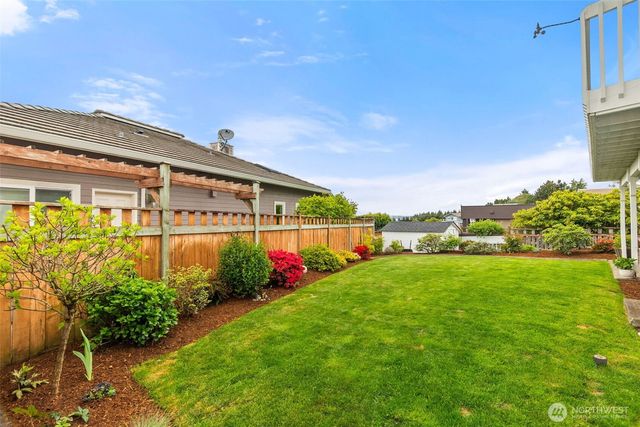 9929 76th Street SW, Lakewood, WA 98498