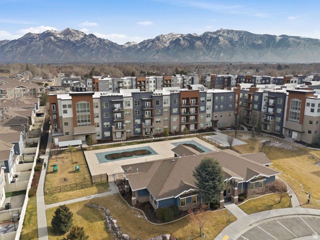 132 CHAMBORD CT, Sandy, UT 84070