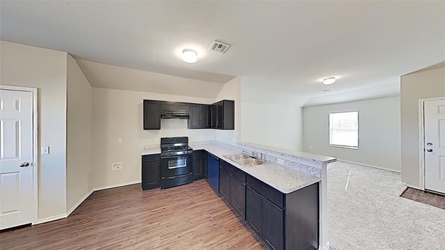 10705 SW 23rd Terrace, Yukon, OK 73099