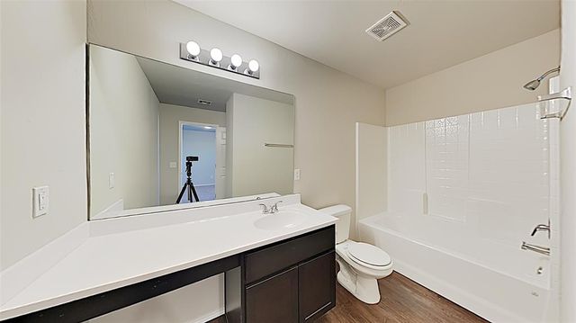 10705 SW 23rd Terrace, Yukon, OK 73099