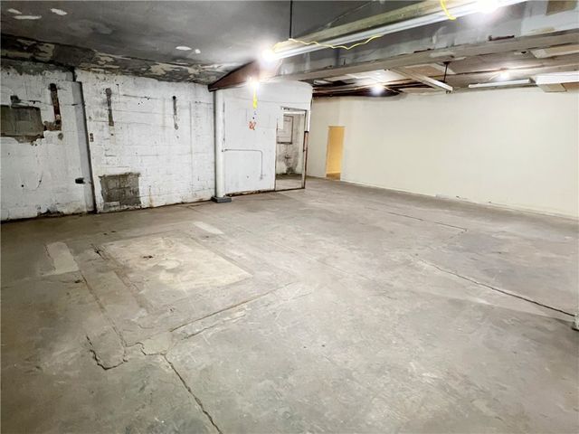 1116 North Clinton Avenue, Rochester, NY 14621