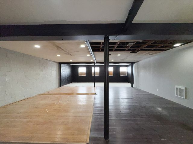 1116 North Clinton Avenue, Rochester, NY 14621